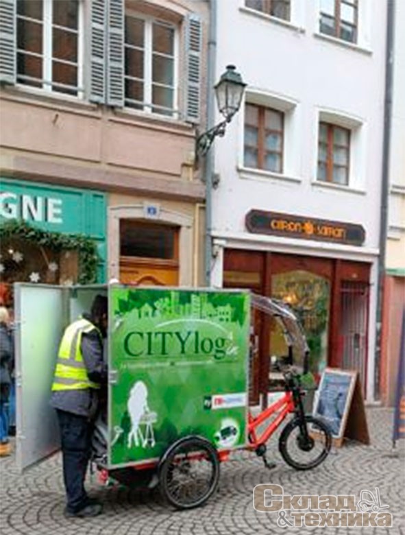 Для тесных улиц европейских городков доступна услуга Citylogin, в которой используется велотранспорт
