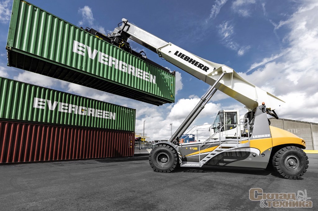 Новый ричстакер Liebherr LRS 545 был спроектирован в расчёте на интенсивную и точную работу