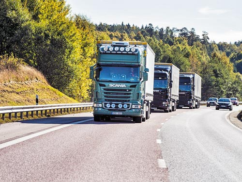 Компания Scania первая в мире работает над беспилотными грузовыми автокараванами