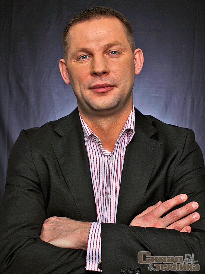 Артем Долгих, руководитель направления складской логистики компании AXELOT