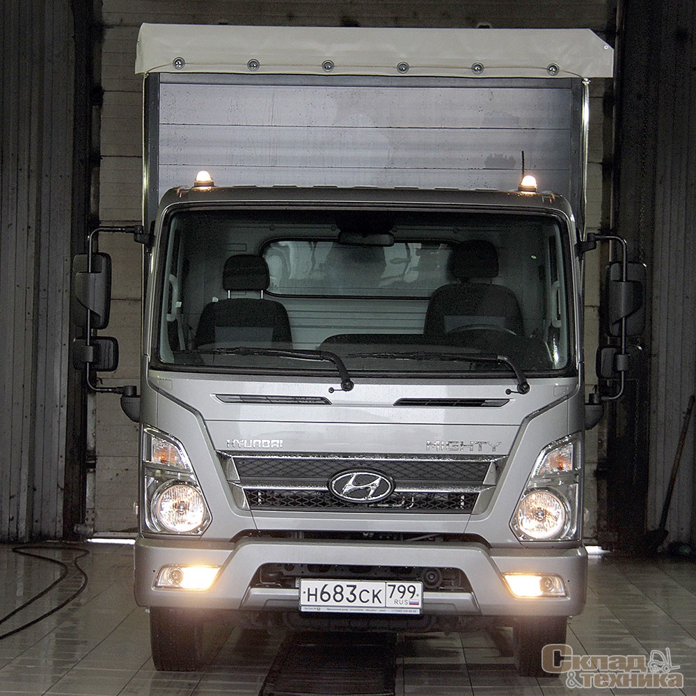 Hyundai mighty qt