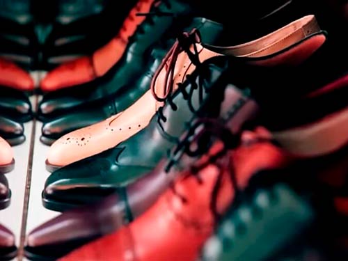 С момента введения обязательной маркировки таможенники изъяли более 213 тыс. пар обуви